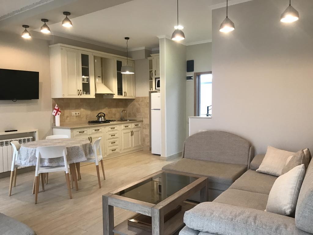 Piazza Apartment Batoumi Extérieur photo